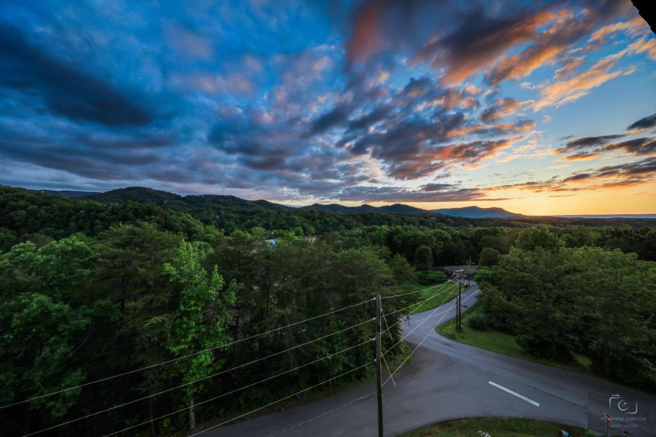 Absolute Delight Whispering Pines 553 Pigeon Forge Exterior foto